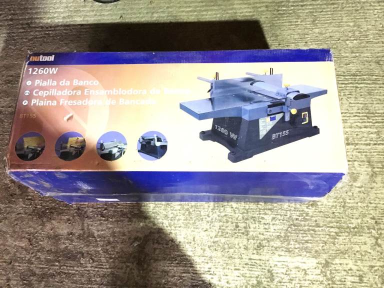 NEW Nutool Bench Planer 1260w  698mm long  Width of bed 155mm