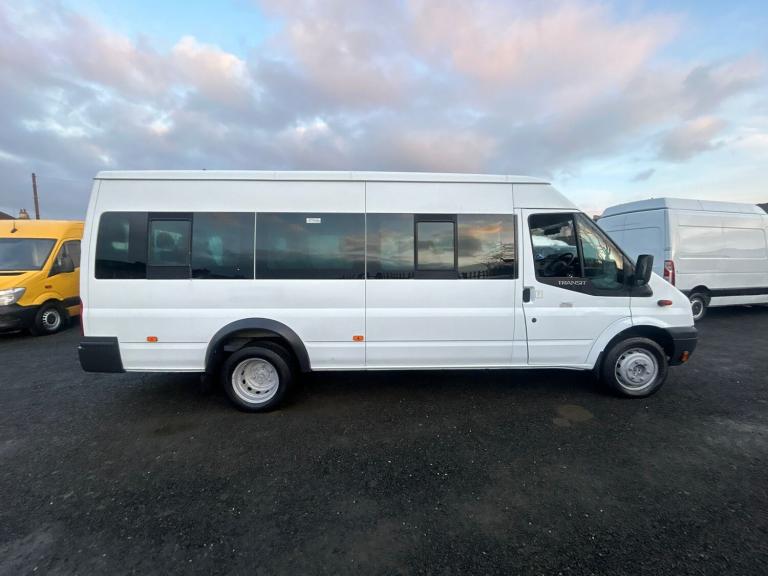 2014 Ford Transit Medium Roof 17 Seater TDCi 135ps MINIBUS NA Diesel Manual