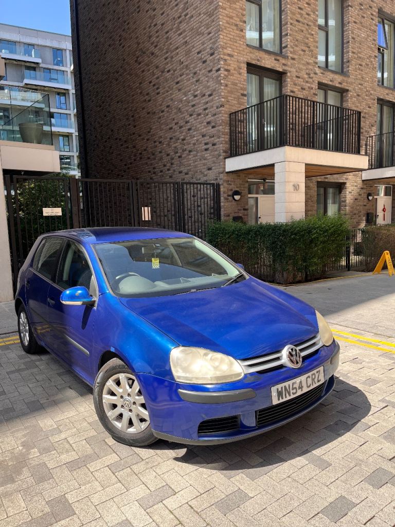 Volkswagen Golf FSI 1.6L Automatic £1450