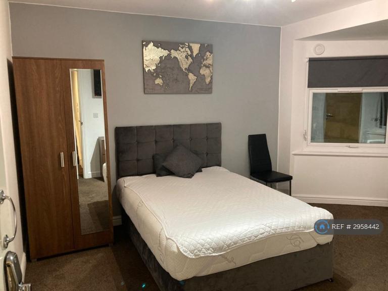 1 bedroom in Northolt Road, Harrow, HA2 (#2958442)