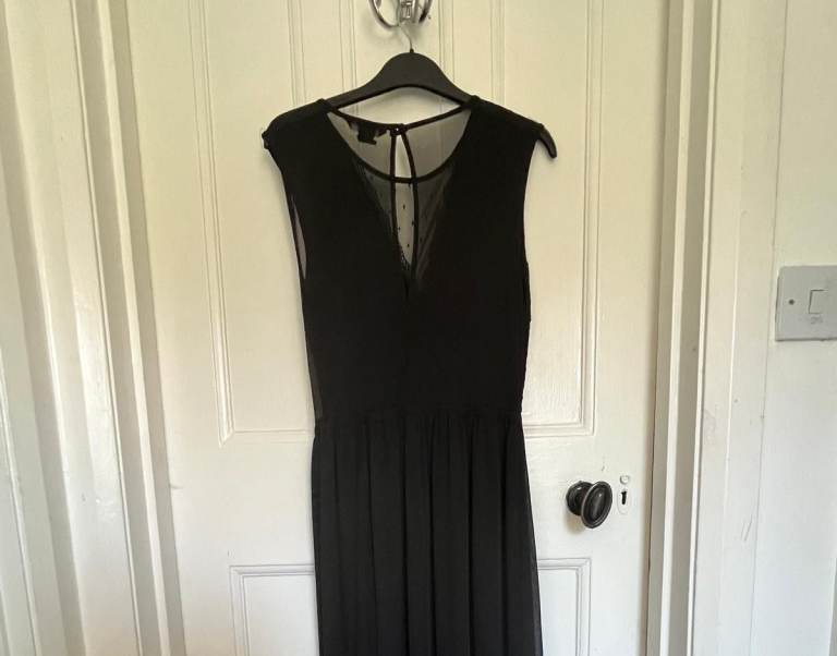 H&M black dress, size M 
