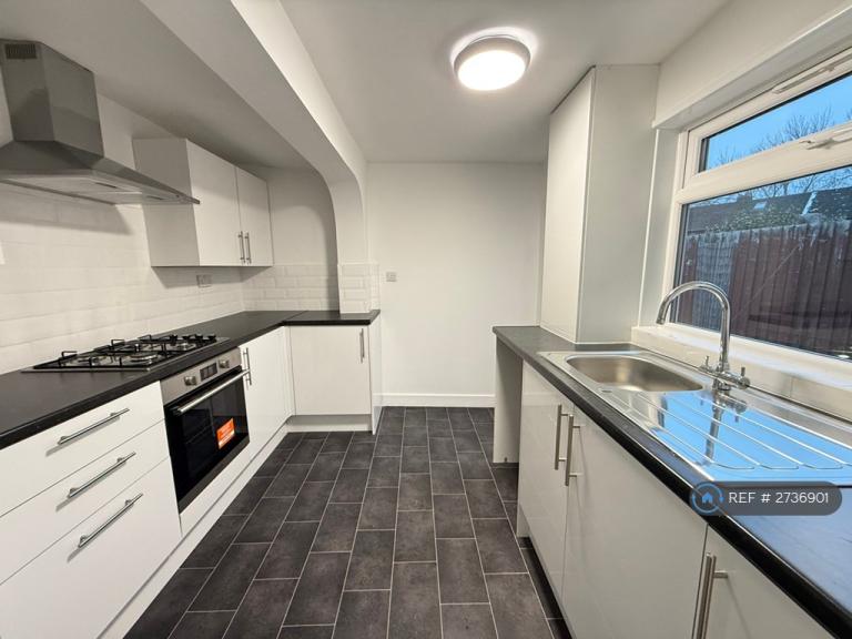 3 bedroom house in Greystone Road, Fazakerley, Liverpool, L10 (3 bed) (#2736901)