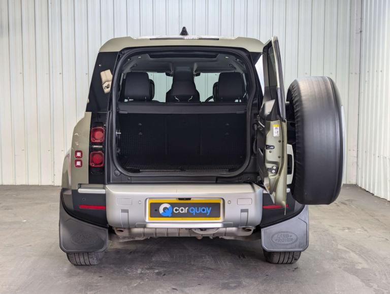 2021 Land Rover Defender 2.0 Defender SE Auto 4WD 5dr SUV Petrol Automatic