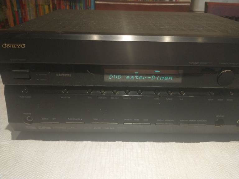 [SOLD] Onkyo TX-SR606 7.1 90 wpc AV receiver