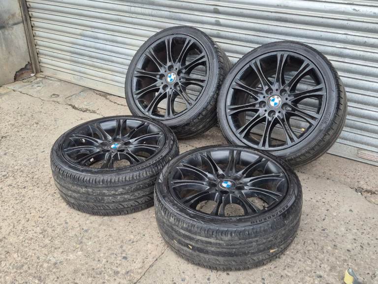🌟Genuine Bmw mv2 staggered 18 inch alloy wheels 5x120 With MATCHING TYRES 3 series 