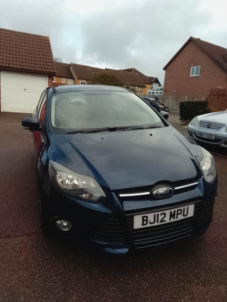 Ford, FOCUS, Hatchback, 2012, Manual, 1596 (cc), 5 doors