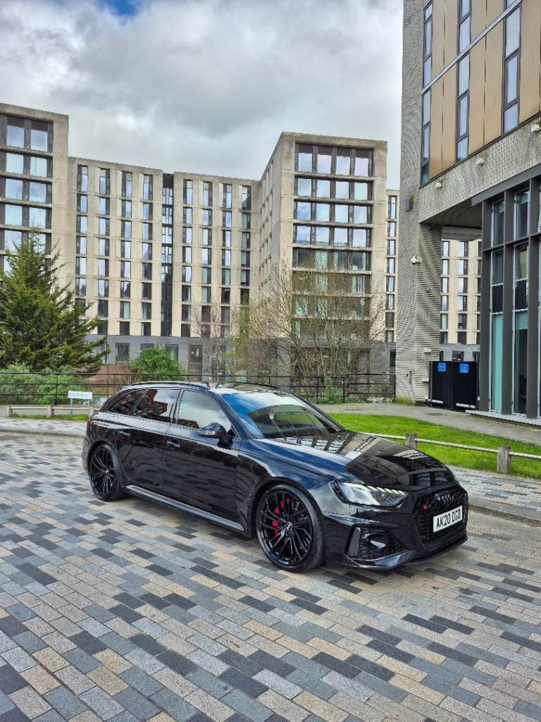 Audi rs4 avant estate 