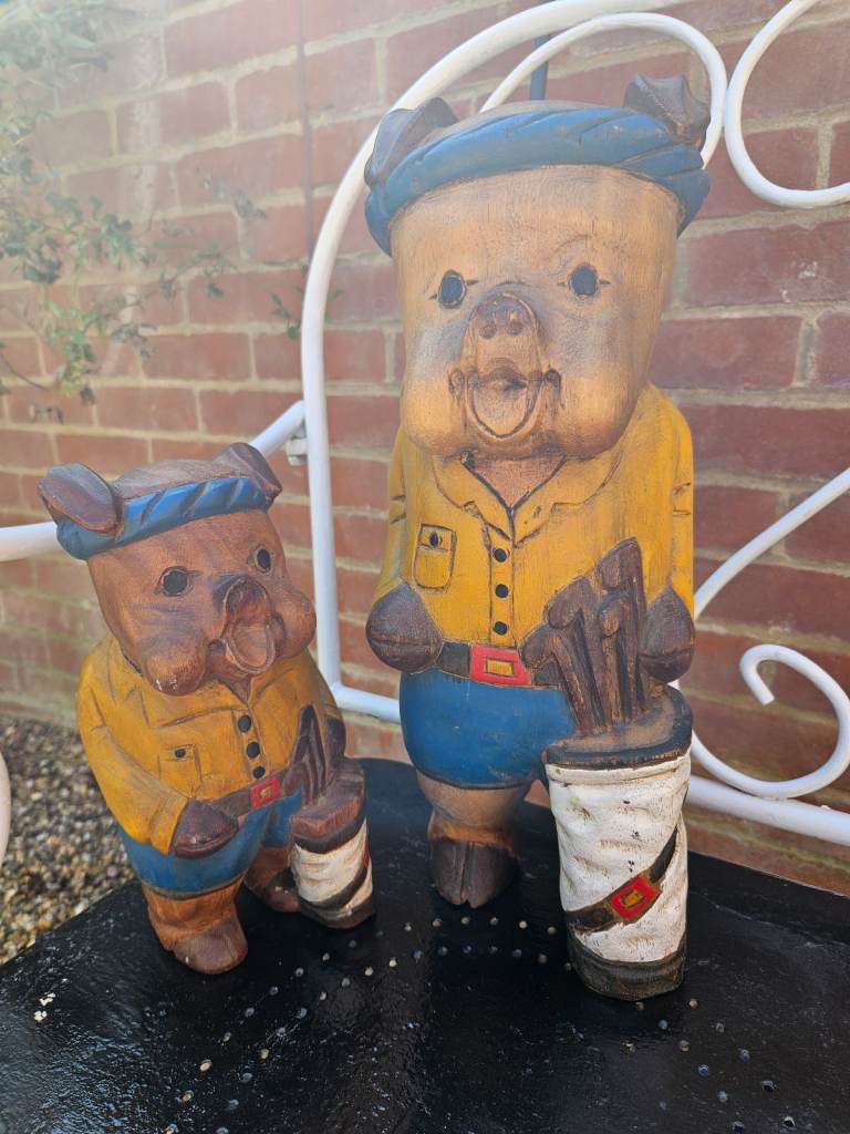 Vintage Mid-Century Carved Golf Pigs With Clubs Golf Dressed X 2