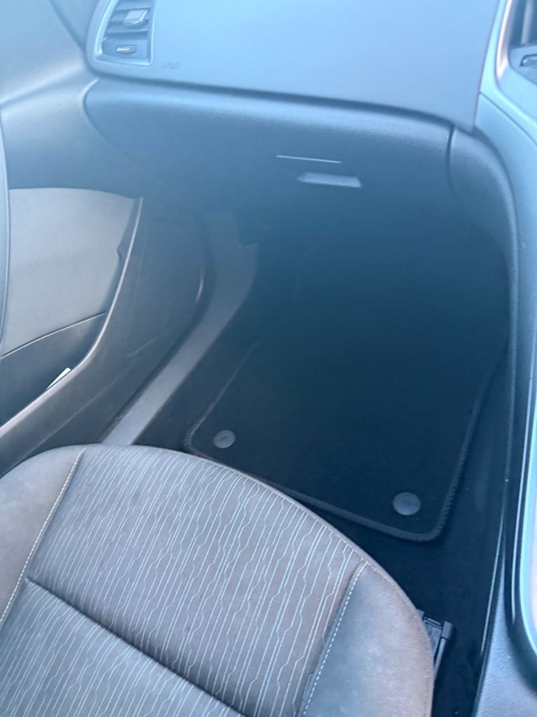 Vauxhall, ASTRA GTC, Hatchback, 2014, Manual, 1364 (cc), 3 doors