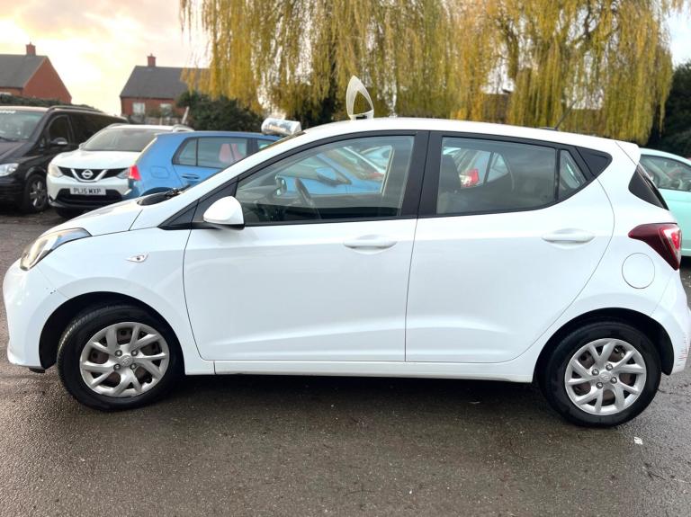 2018 Hyundai i10 1.0 SE Euro 6 5dr HATCHBACK Petrol Manual