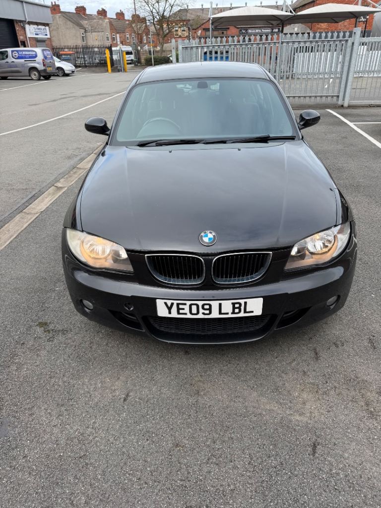 BMW, 1 SERIES, Hatchback, 2009, Manual, 1995 (cc), 5 doors