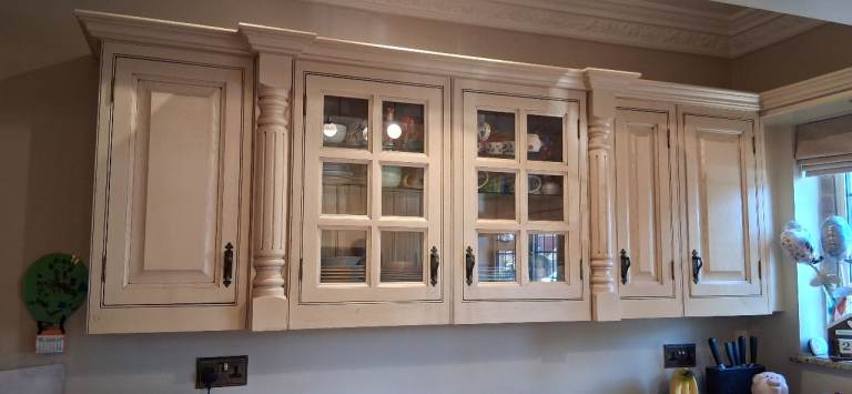 Kitchen units and marble counter tops