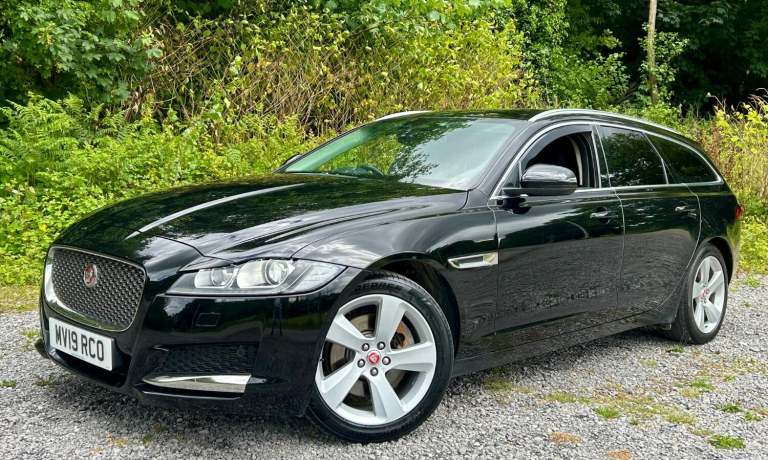 JAGUAR XF 2.0 T 250*PORTFOLIO ESTATE*Xenons-Meridian-FSH-ULEZ-Cam-Pronav*Superb