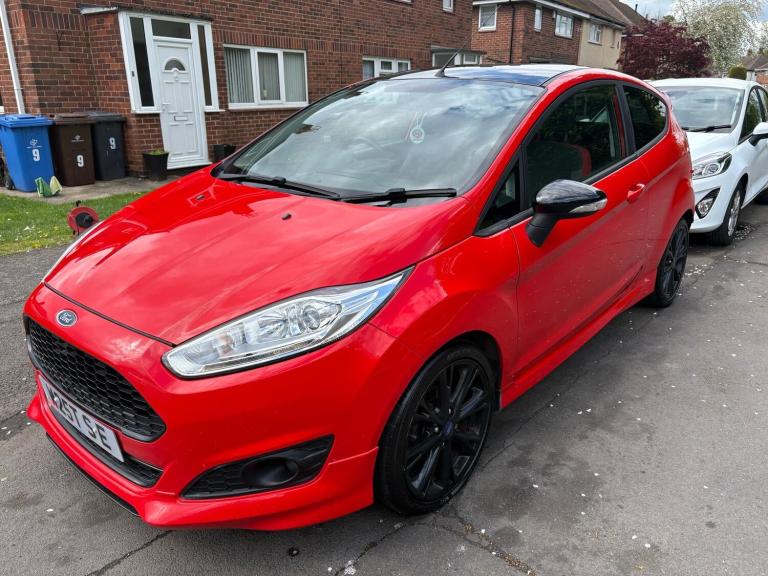 2016 Ford Fiesta 1.0 EcoBoost 140 Zetec S Red 3dr HATCHBACK Petrol Manual