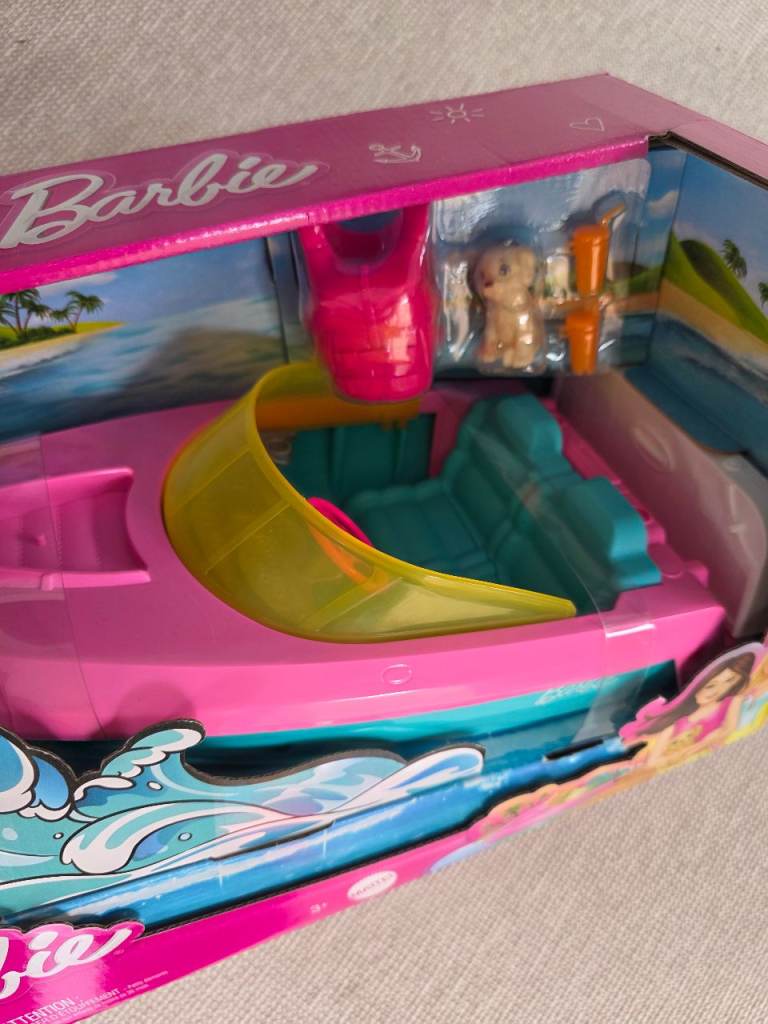 Barbie boat and pet 