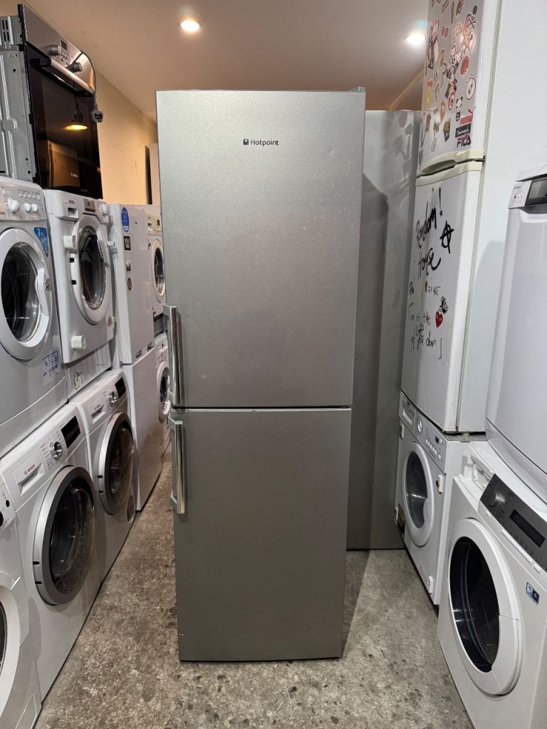 Hotpoint Tall Fridge Freezer With Free Delivery N Warranty 