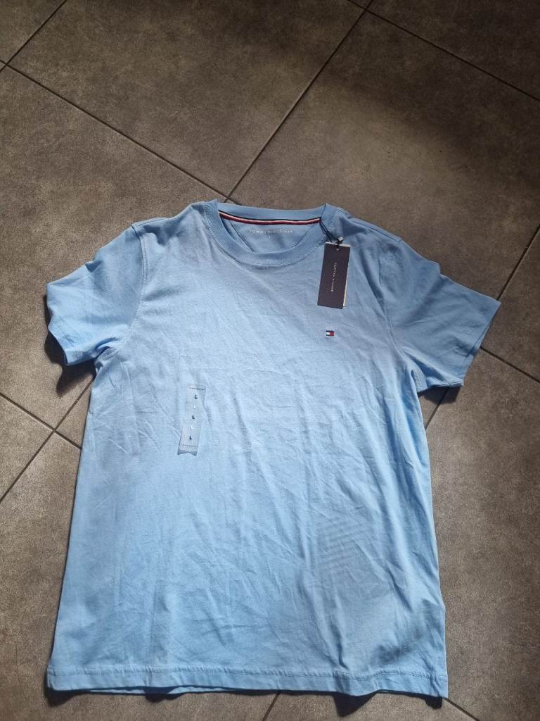 Tommy Hilfiger Men's T-Shirt - Light Blue, Size L, Brand New with Tags