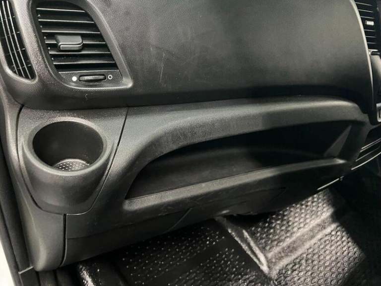 2022 Iveco Daily 2.3 Chassis Cab 3000 WB CHASSIS CAB DIESEL Manual