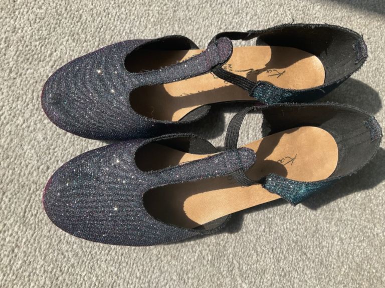 Glittery Evening, Dancing shoes, size 6.5 uk. KATZ Small heel. Good condition.