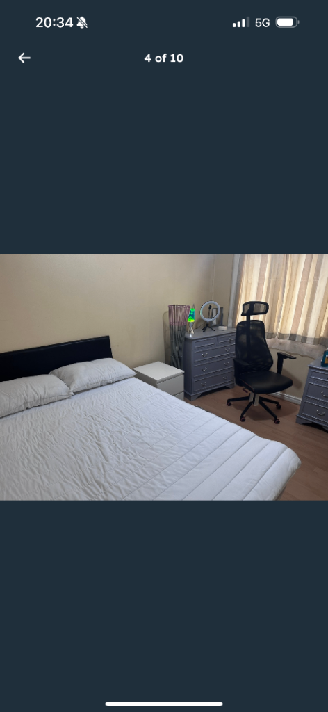 Room available 