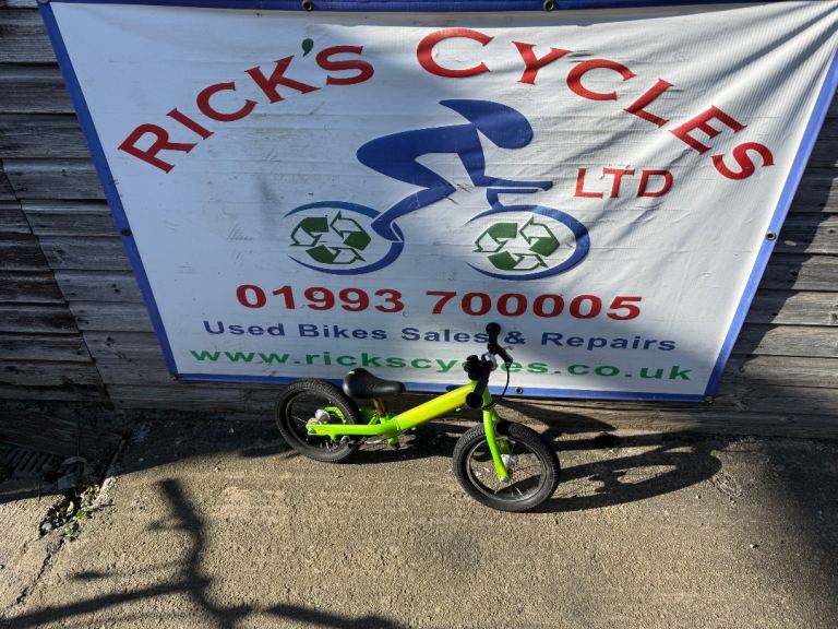 Islabike Rothan 12” Wheel Unisex Balance Bike. Green No1. Rear brake type! 