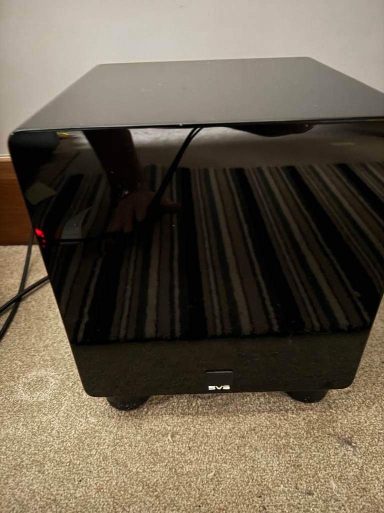 SVS Subwoofer - Excellent Condition Black Speaker