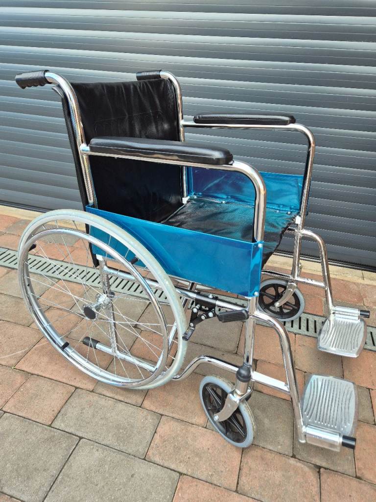 Self propelled adult wheelchair, folding disability wheel chair, can deliver locally