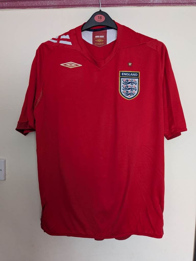 Official England football shirt 