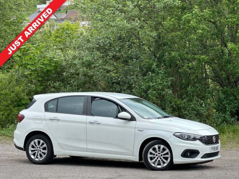 2018 Fiat Tipo 1.6 MultiJetII Easy Plus Hatchback 5dr Diesel Manual Euro 6 (s/s) (120 ps) Hatchba...