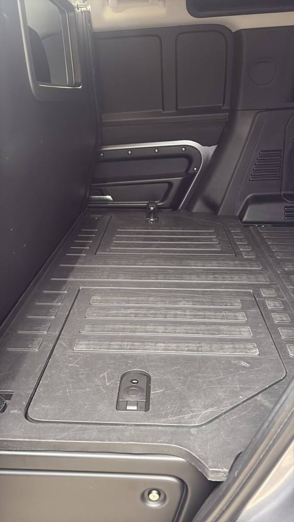 LAND ROVER DEFENDER 3.0 D250 MHEV SE 2021