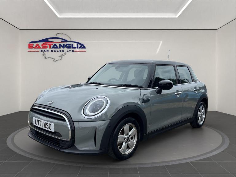 2022 MINI Hatch 1.5 Cooper Classic 5dr Auto HATCHBACK PETROL Automatic