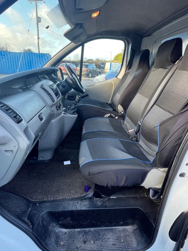 Vauxhall, VIVARO, Panel Van, 2002, Manual, 1870 (cc)