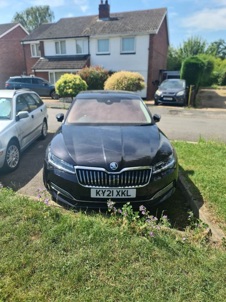 Skoda, SUPERB, Hatchback, 2021, Semi-Auto, 1968 (cc), 5 doors
