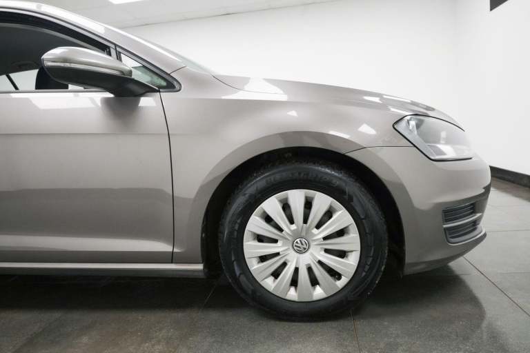  Volkswagen Golf 1.6 TDI BlueMotion Tech S Euro 5 (s/s) 5dr Diesel Manual