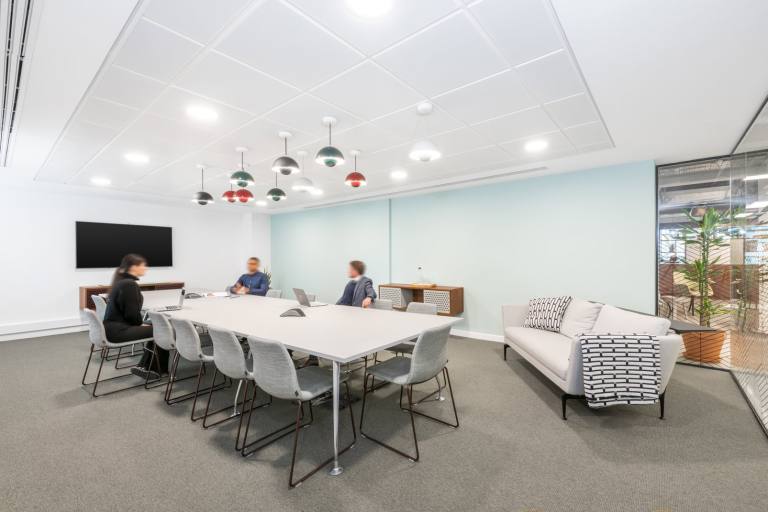 Manchester - M1 5AN \ Large Office with a Flexible Layout for Up to 10 Workstations