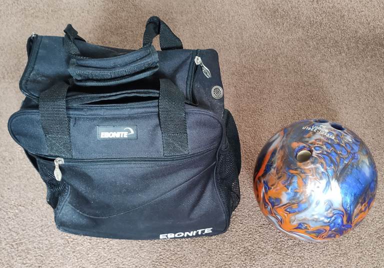 Ten Pin Bowling Ball 10 lbs with Bag