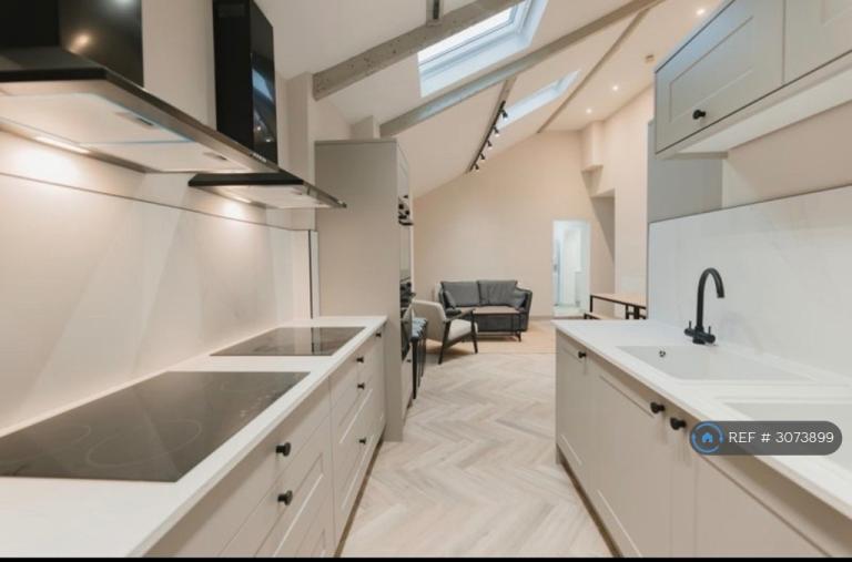 1 bedroom in Market Place, Frome, BA11 (#3073899)