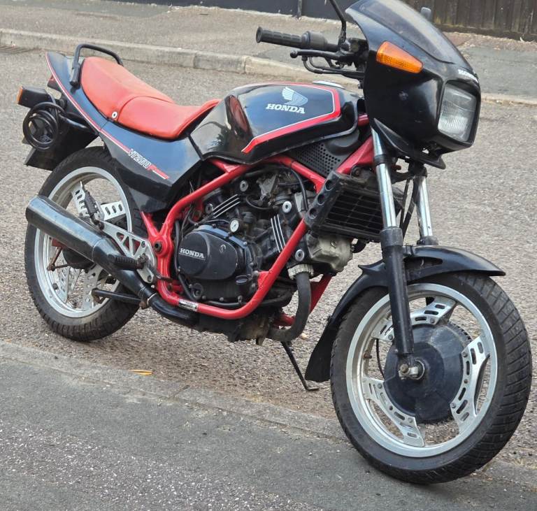 HONDA VT250 (1980)Tax and MOT free Modern Classic V Twin