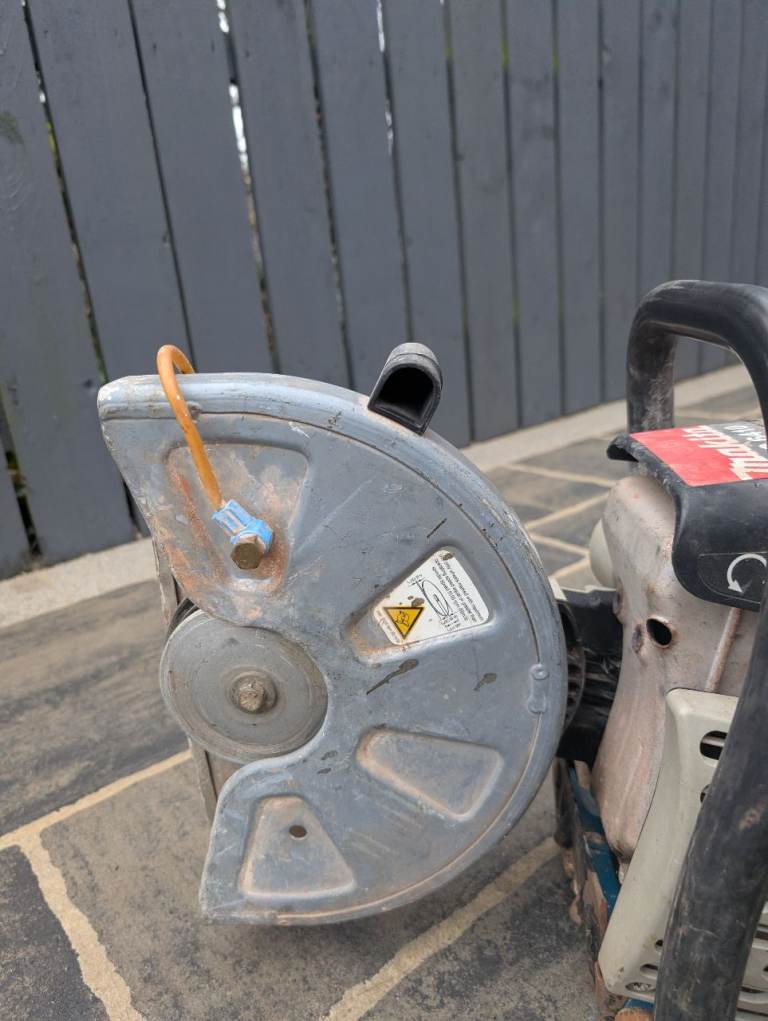 Makita DPC6410