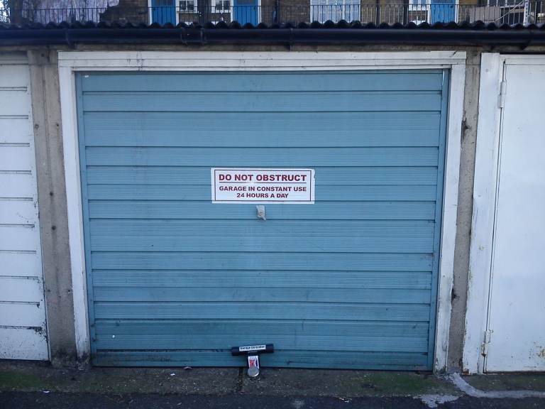 LOCK-UP GARAGE ACTON TOWN W3 8HL - Long Lease - £30,000