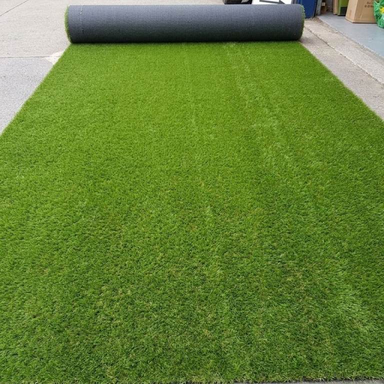 30mm ARTIFICIAL GRASS | Pet-Friendly Fake Lawn | BRAND NEW STOCK