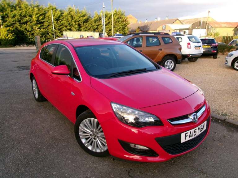 2015 Vauxhall Astra 1.4i 16V Excite 5dr HATCHBACK PETROL Manual