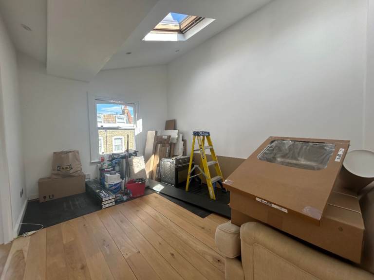 1-Bedroom Flat (Unfurnished and Refurbished) to Rent in Raynham Road, Hammersmith, W6 0HY 
