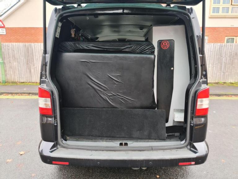 VOLKSWAGEN TRANSPORTER 2.0 BiTDI T32 Kombi DSG L1 H1 4dr 2010