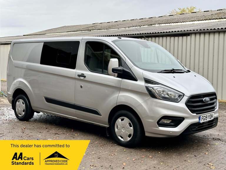 2019 Ford Transit Custom 2.0 EcoBlue 130ps Low Roof D/Cab Trend Van PANEL VAN DIESEL Manual