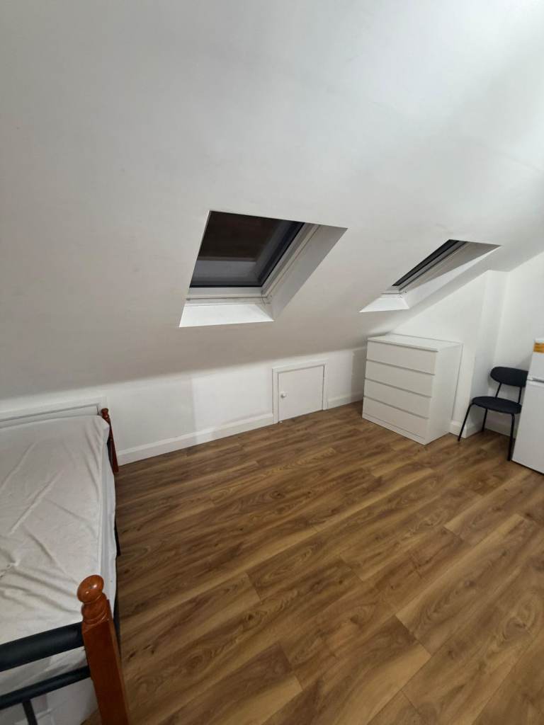 Separate Studio Flat for rent HA3 0AT