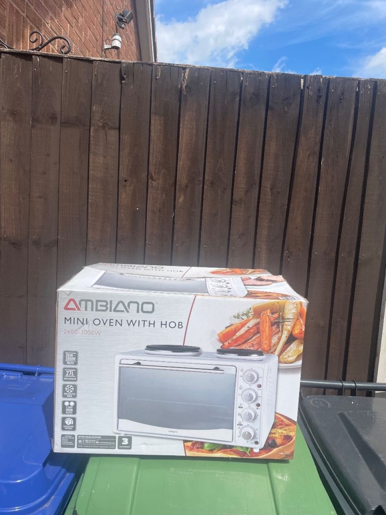 Mini oven with hob 