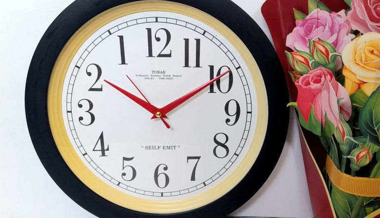 TOBAR WALL CLOCK - SEILF EMIT - BLACK - 29 cm diameter - WORKING WELL
