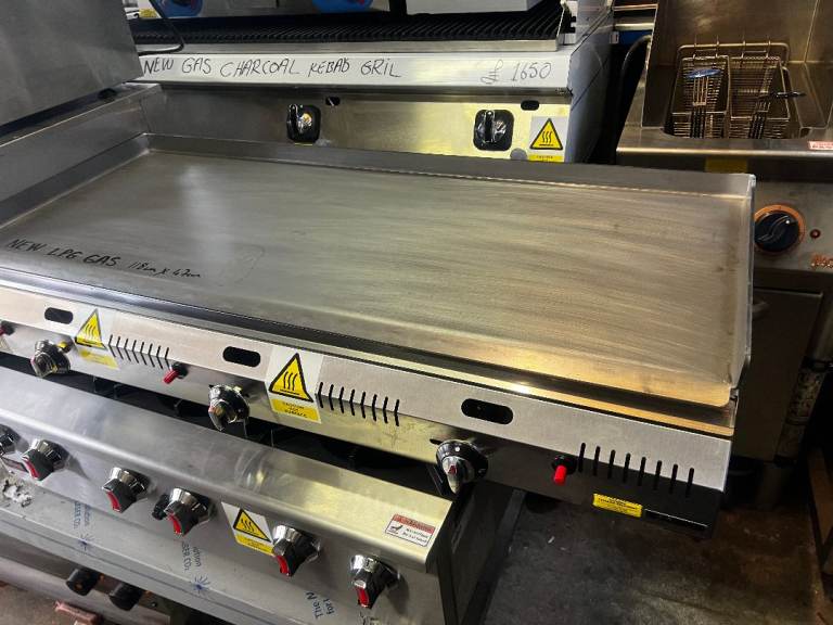 NEW LPG Gas Griddle 118cm x 67cm - Commercial Catering Grill CAFE RESTAURANT KEBAB OUTDOOR