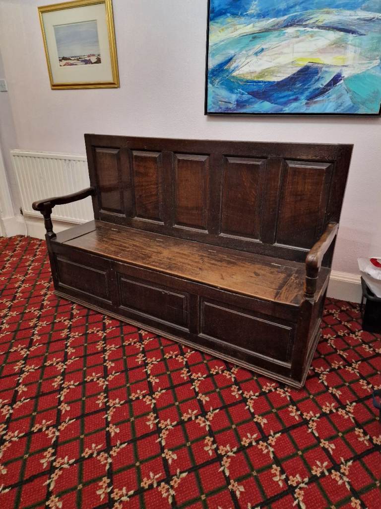 Antique 18th century Welsh Oak Box Settle - Hall Seat - Monks Bench